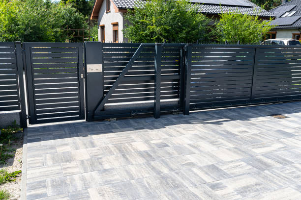 Best Residential Driveway Paver Services  in Farmingdale, NY