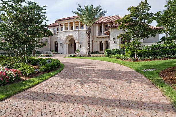 Reasons to Select Us for Your Driveway Paving Requirements in Farmingdale, NY